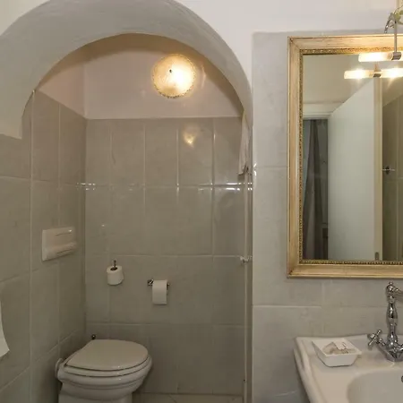 Il Mattino Ha L'oro In Bocca 3*