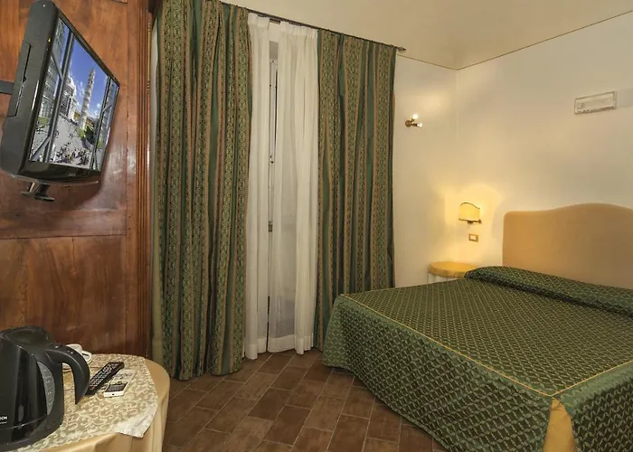 Il Mattino Ha L'oro In Bocca 3* Pisa