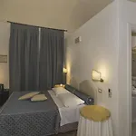 Il Mattino Ha L'oro In Bocca 3*