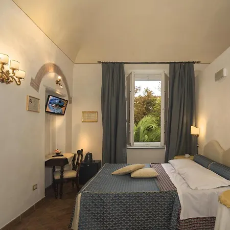 Il Mattino Ha L'oro In Bocca 3*
