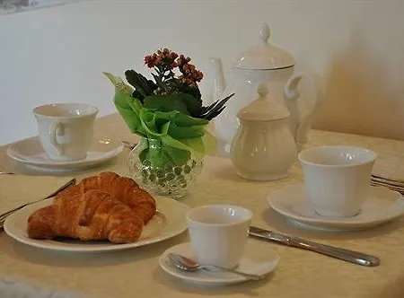 イル マッティーノ ハ ローロ ボッカ ベッド・アンド・ブレックファスト